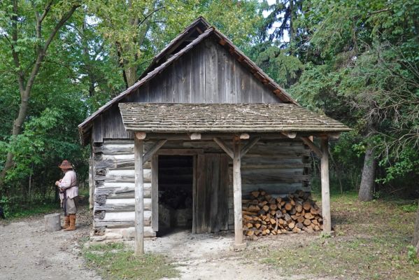 DSC06938 Green Bay Heritage Hill State Park Maple Sugaring SHack_k
