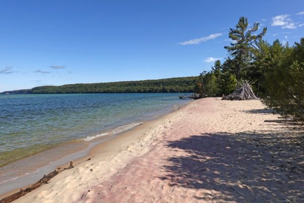 DSC07068 Pictured Rock Lakeshore Sand Point Beach_k
