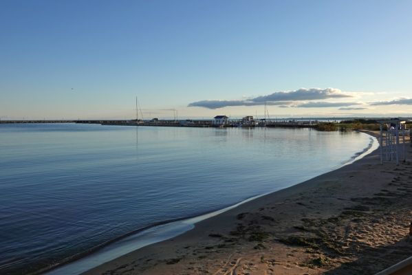 DSC07357 East Tawas Lake Huron_k

