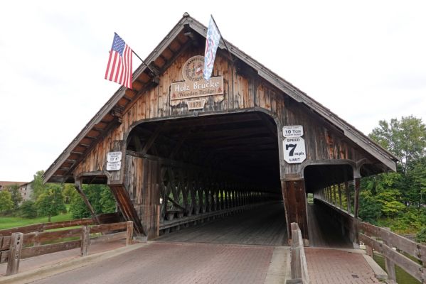 DSC07363 Frankenmuth Wooden Bridge_k
