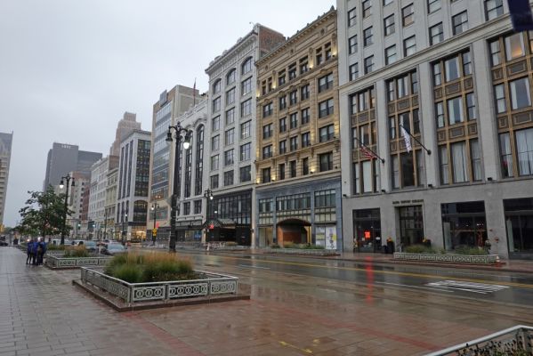 DSC07430 Detroit Woodward Ave_k

