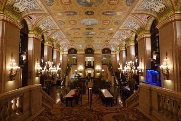 DSC08277 Chicago Palmer House Lobby_k
