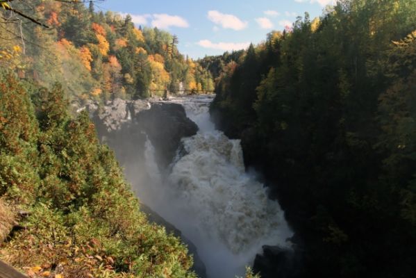 Canyon Ste Anne Wasserfall
