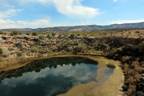 IMG_0298_Montezuma_Well_forum.jpg