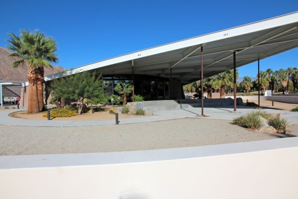 IMG_0359_Palm_Springs_Tramway_Gas_Station_forum.jpg
