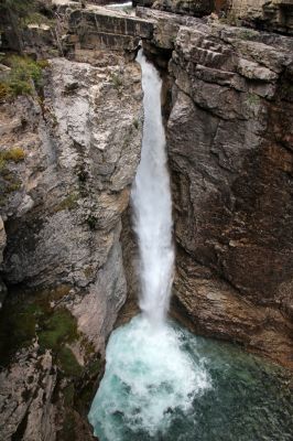 23 Johnston Canyon

