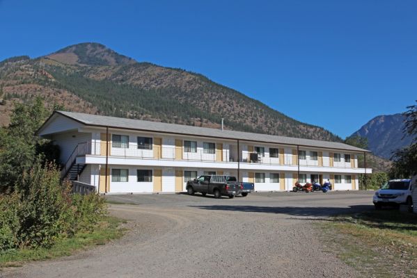01 Retasket Lodge
