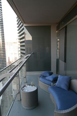 IMG_2591_DxO_Las_Vegas_Cosmopolitan_Balkon_Forum.jpg