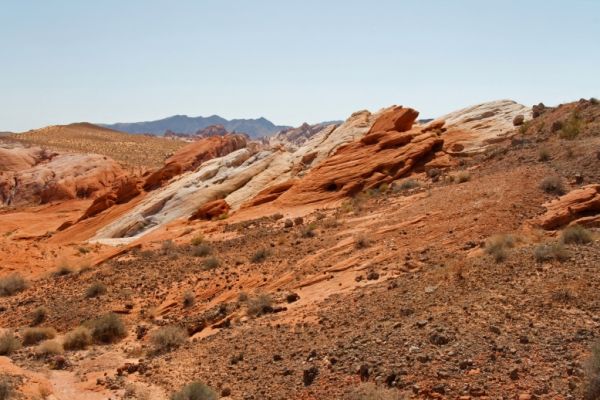 IMG_2669_DxO_raw_Valley_of_Fire_Weg_zur_Wave_Forum.jpg