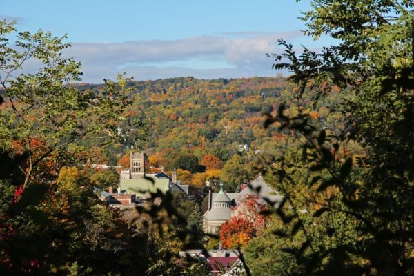 Ithaca Blick vom Cascadilla Gorge Trail
