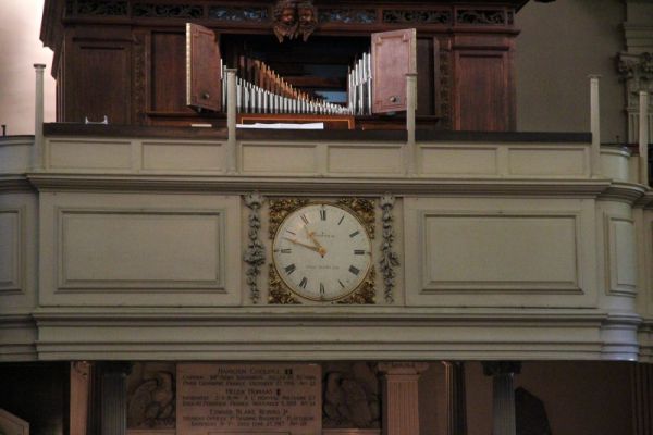 Boston Kings Chapel Uhr
