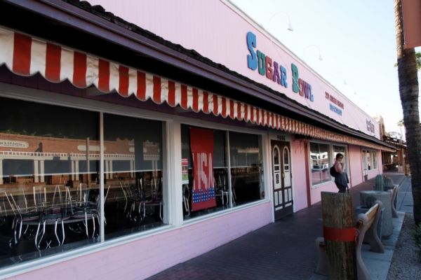 IMG_3695_DxO_raw_Scottsdale_Old_Town_Sugar_Bowl_Forum.jpg