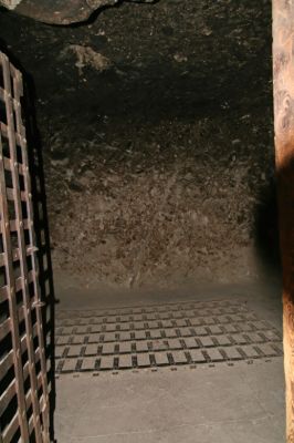IMG_3728_DxO_Yuma_Prison_Dunkelzelle_Forum.jpg