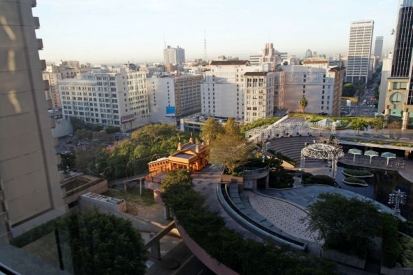 IMG_3821_DxO_raw_Los_Angeles_Omni_Parker_House_Blick_vom_Zimmer_Forum.jpg