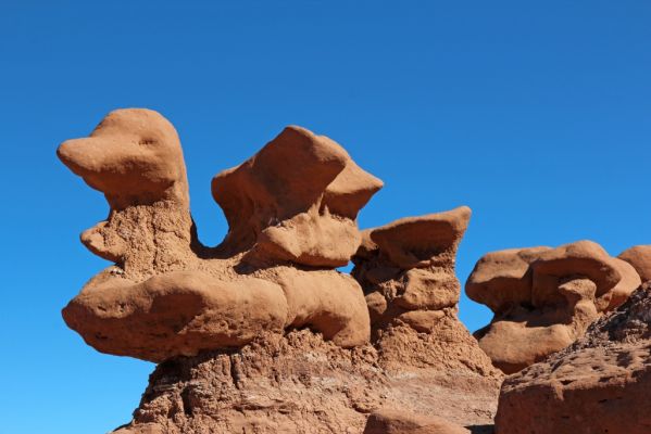 19 Goblin Valley
