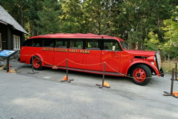 Longmire Bus
