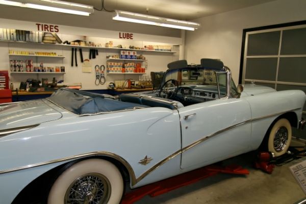 Reno Automobile Museum Buick Skylark 1954 Werkstatt
