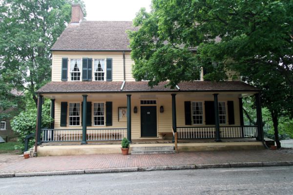 Winston Salem Tavern
