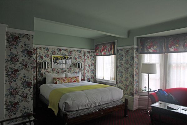 SFO White Swan Inn
