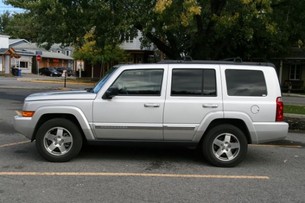 Jeep Commander
