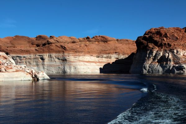 Lake Powell Navajo Canyon
