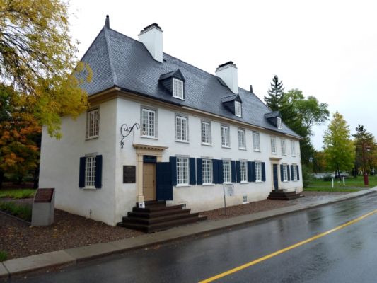 Manoir Mauvide Genest
