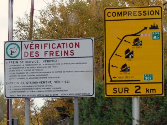 Les Eboulements Warntafel
