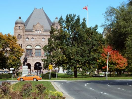 Toronto, Provincial Parliament
