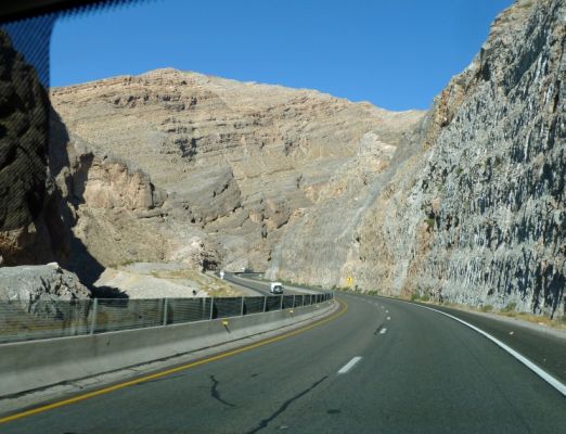 P1060458_DxO_I_15_Virgin_River_Canyon_Forum.jpg