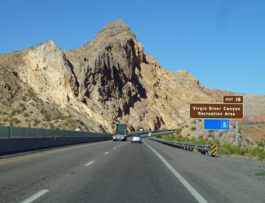 P1060461_DxO_I_15_Virgin_River_Canyon_Forum.jpg