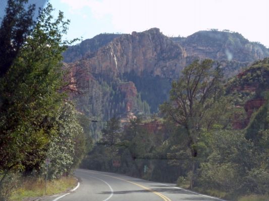 P1060678_DxO_US_89A_Oak_Creek_Canyon_Forum.jpg