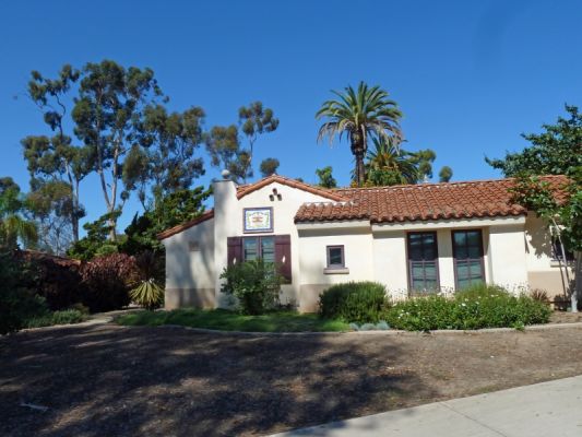 P1070105_DxO_San_Diego_Balboa_Park_International_Cottages_Forum.jpg