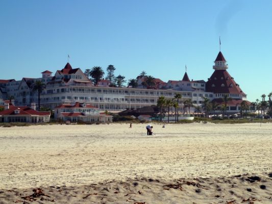 P1070248_DxO_San_Diego_Hotel_Del_Coronado_Forum.jpg