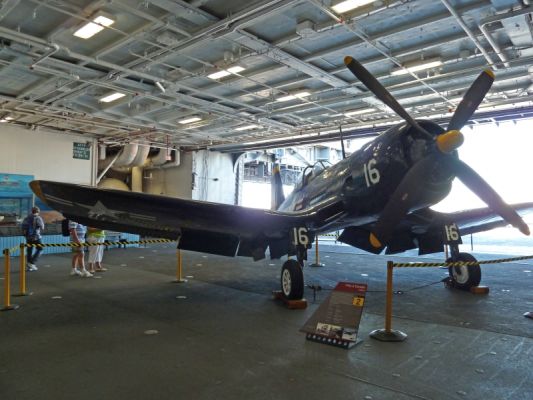 P1070328_DxO_San_Diego_USS_Midway_F4U_4_Corsair_Forum.jpg