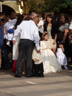 P1070596_DxO_Los_Angeles_Nuestra_Senora_Reina_de_los_Angeles_Kommunionkinder_Forum.jpg
