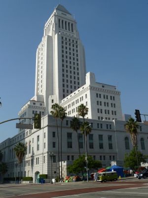 P1070628_DxO_Los_Angeles_City_Hall_Forum.jpg