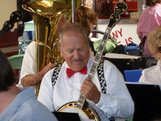 P1070674_DxO_Los_Angeles_Farmers_Market_San_Fernando_Valley_Banjo_Band_Forum.jpg