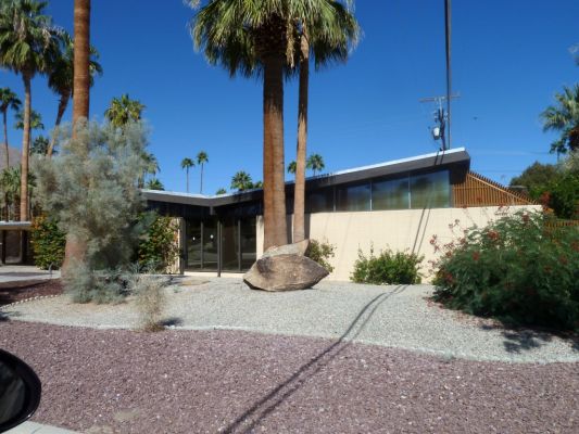 P1130154_Palm_Springs_Twin_Palms_Estates_forum.jpg