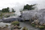 DSC01797_Te_Puia_Sinterterrassen_Pohutu_Geyser_k.jpg