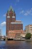 DSC06733 Milwaukee Center Office Tower_k