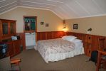 24 Johnston Canyon Lodge