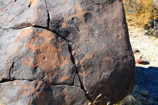 2006-09-27 08 Petroglyphs in der Grimes Archaeological Area.jpg