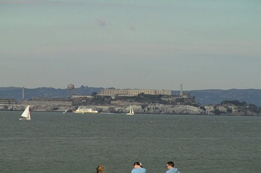 2006-10-03 09 Alcatraz am Abend.jpg