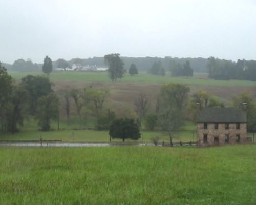 Stone House und Henry Hill 1.jpg