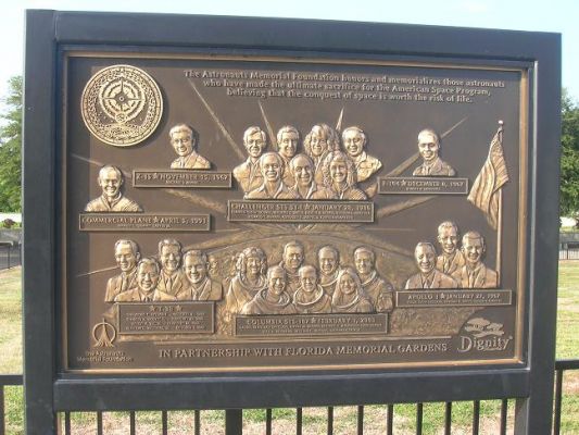 memorial.JPG