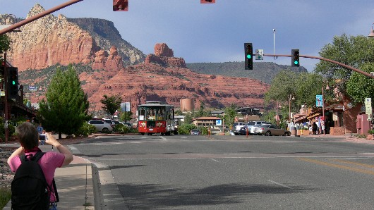 Sedona im Red Rock County
Der "free public shuttle" in Sedona kommt!
