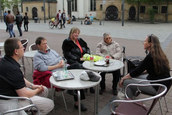 Oliver, Josie, Sibylla, Erika, Petra (emmipiel)
