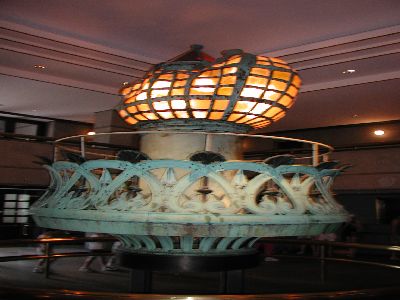 NYC: Statue of Liberty Feuer
