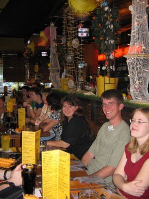 Anja(Hat-Schi), Markus(Scooby_Doo) und Silke(Westernlady)
