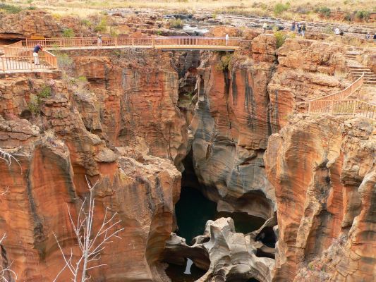 Bourkes_Potholes_3.jpg